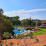 Hrizantema Hotel