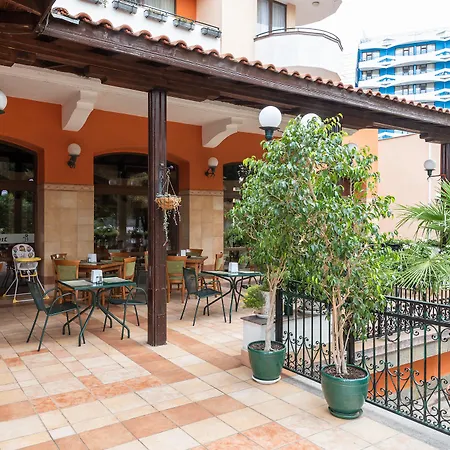 Hotel Hrizantema 4*