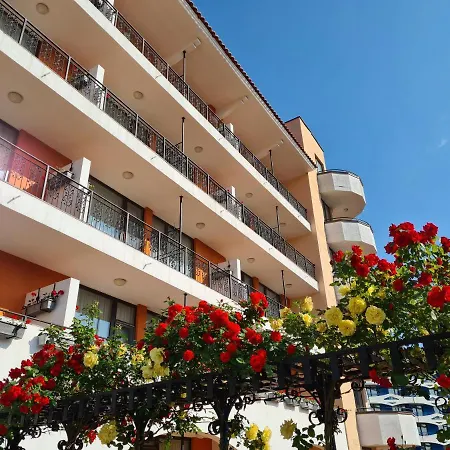 Hrizantema Szálloda 4*