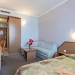 Hotel Hrizantema 4*