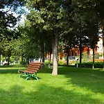 Hrizantema ساني بيتش