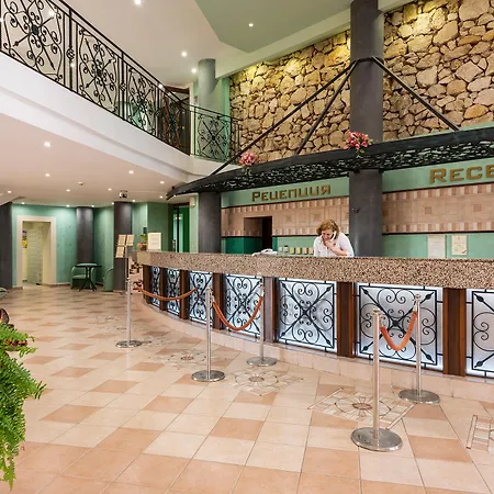 Otel Hrizantema