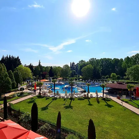 Hrizantema Отель Солнечный берег