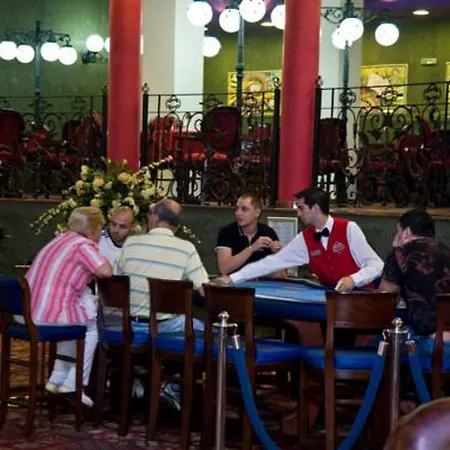 Otel Hrizantema 4*